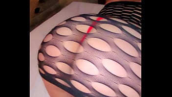 Esposa enntangada con vestido