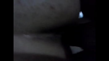 Metendo por trás e gozando gostoso