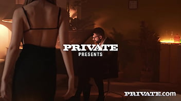 Don’t shoot the pianist fuck him instead