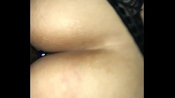 Creamy yellowbone riding with plug in