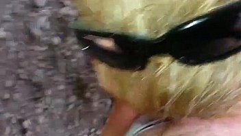 Red sucking the prez in the boonies