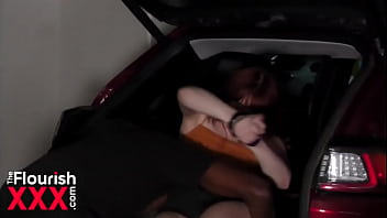 Cap 01 hannah grace has a bbc 3some