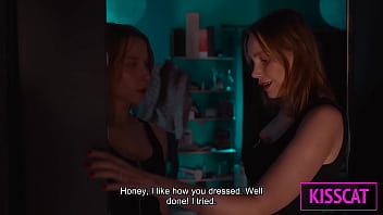 S4e7 step mom teaches step daughter glory hole suck skills — will she crave cocks tonight