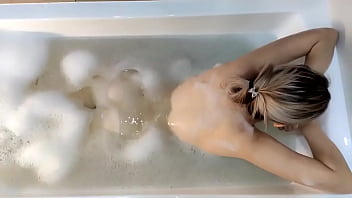 Bath time suziesweet22 gspot1177 europstars europornstars1 erotic pic#нюдсочетверг