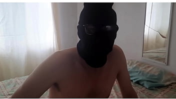 Coroa vivi guedez brincando com pirocudo