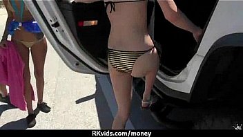 Money makes her cheat on a perfect guy 5