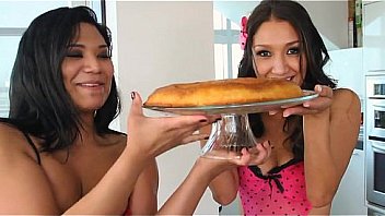 Emy reyes & vicki chase