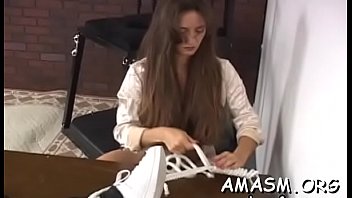 Cunning floosy gets orgasm