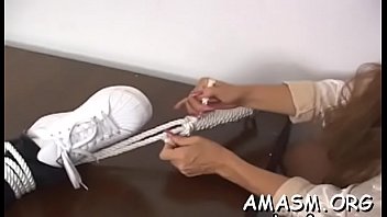 Cunning floosy gets orgasm