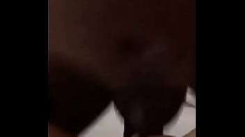 Teen 18 records her lover's dick fucking her pussy while her boyfriend is at school