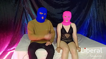 Mi esposa con un tercero yo solo disfruto viendo cuckold debut