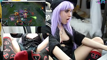 Lana rain cums hard while playing league on cam