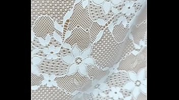 Mi compañero de habitación me folla en mi habitación cuanto estoy sola