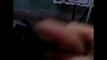 Dario me dedica una paja