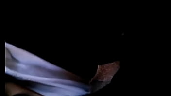 Chupa dedos con semen femenino