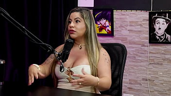 Fez um menage com três homens prefere gravar com mulheres que gosta os conteúdos que os assinantes solicitam e os amigos e familiares adoraram o que fez juli figueiró watch sheer red