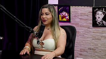 Fez um menage com três homens prefere gravar com mulheres que gosta os conteúdos que os assinantes solicitam e os amigos e familiares adoraram o que fez juli figueiró watch sheer red