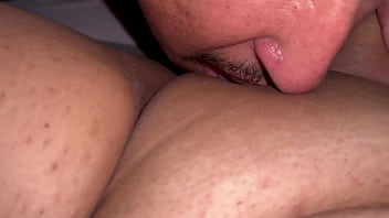 Sexy girl gets her vagina sucked by a stranger who makes her feel rich things on her big clitoris