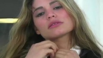 Nylon wearing babe dares you to jerk off