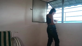 Quien ve a mi hermanastra pareciera que no le gustara mi verga y se la folla completa parte 1