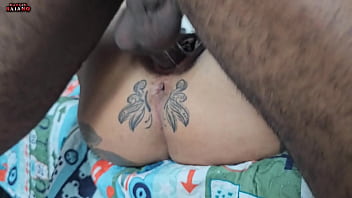 Morena bbw adoara tomar no cu apertado um grande bbc