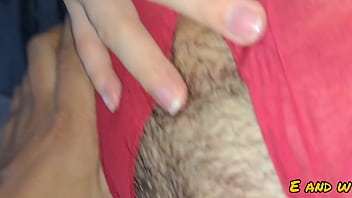 Cremita en el coño de mi pequeña hermanastra