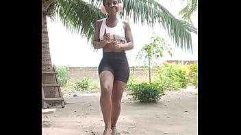 Can u believe crazybitch received tortoise as gift from her favourite fan