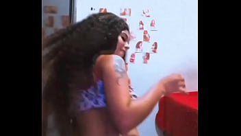 A vadia da marian gabriela rebolando