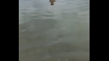 Me exibindo na praia com bikine bem pequeno