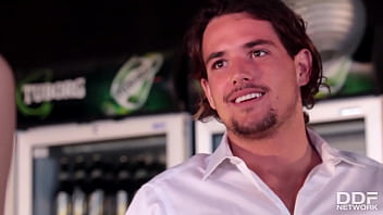 Petite teen blows and fucks bartender for drinks