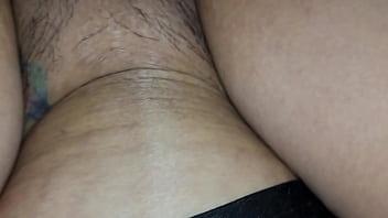 Con piernas asia arriba9 9