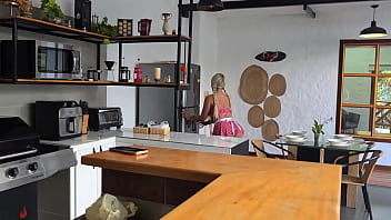 The peasant girl with tender eyes and a huge ass fucks her boss anissamiller