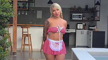 The peasant girl with tender eyes and a huge ass fucks her boss anissamiller