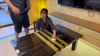 【料亭の部屋でバイト同士でせっくす】未経験なセックスを味わいたい後輩バイト女子大生を誘ってバイト中にセックスするバイト同士。