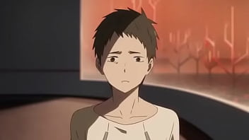 Bébé dans la machine