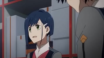 Bébé dans la machine