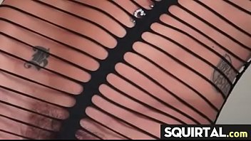 Teen latina squirts while getting fucked 26