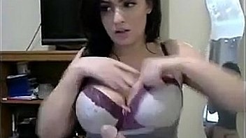 Nonton Stepsister Sucks Off Her Stepbrother And Makes Him Cum Hard thumbnail