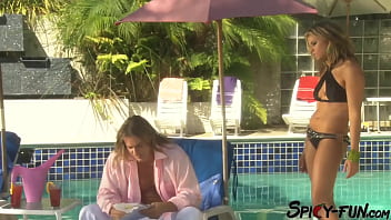 Bikini model is getting fucked by the swimming pool