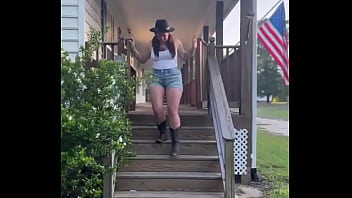 Comment hi for pussy pics ⭐️#fyp #explore #freegiveaway