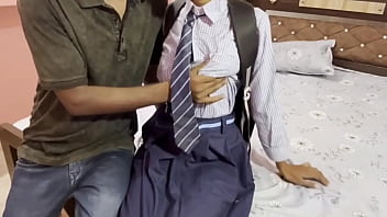 Desi college girlfriend hardcore fuck with her boyfriend hindi audio