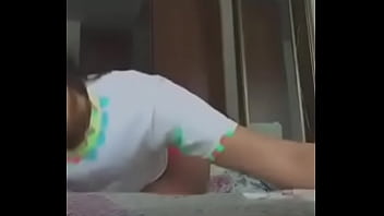 Mi perrita en la cama