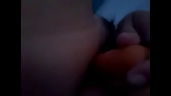 Comiendo zanaoria por mis abujeritos