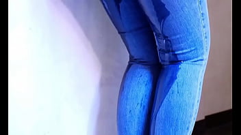 恥ずかしい　おもらし