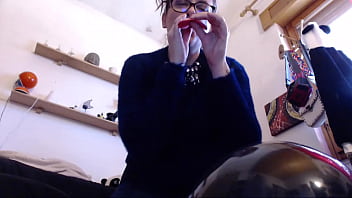 Big wet orgasm for these big balloons inflated together with you