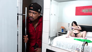 Plumber drills his bbc into pri melancia's juicy fat ass jm1433