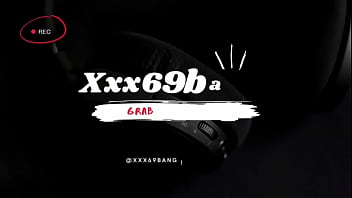 Nonton Aboki Spread Ajoke Legs Wide Open And Stretched Her Tight Pussy With His Huge Long Cock thumbnail