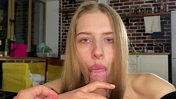 Cutie sucks me off before putting a condom