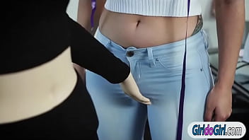 Lesbians gabi paltrova n jenna sativa lick each others pussy