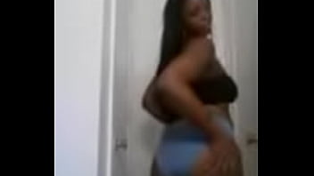 Black girl butt and flash tae